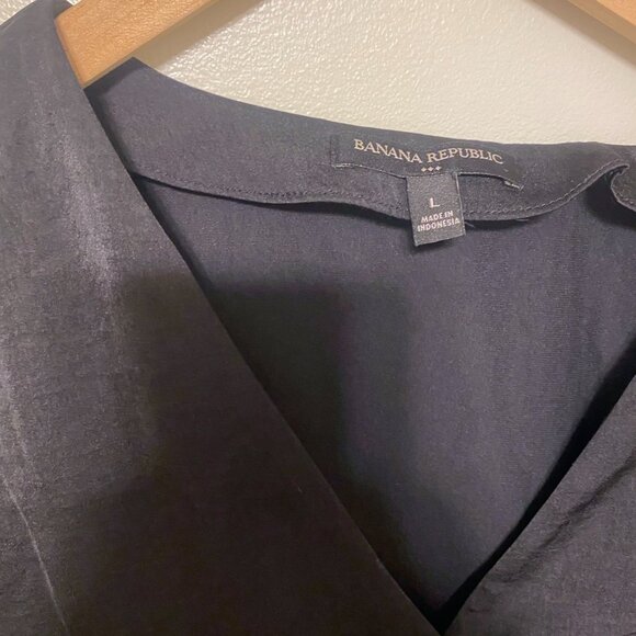 Drapey V-Neck Blouse - Picture 5 of 6